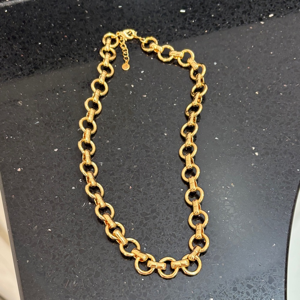 Elegant Gold Chain Necklace Costume